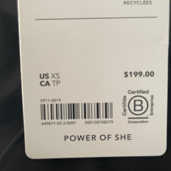 NWT! ATHLETA Women's Rain Jacket - Picture 4 of 4